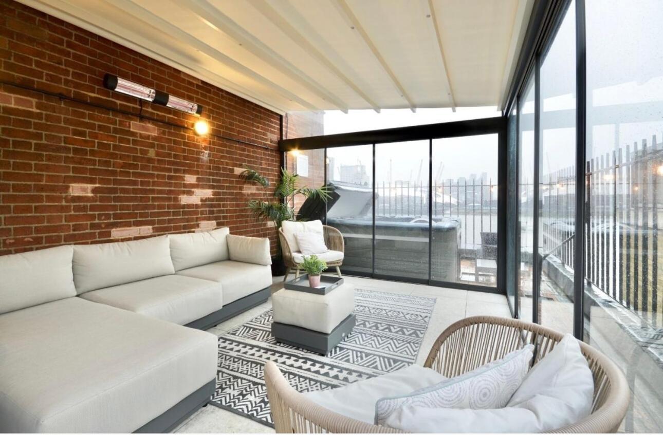 3 X Bedroom Riverside Flat With Hot Tub On Roof Terrace ลอนดอน ภายนอก รูปภาพ